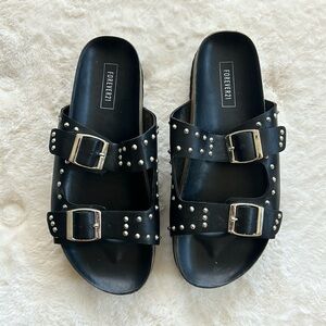 😊 Forever 21 Slides